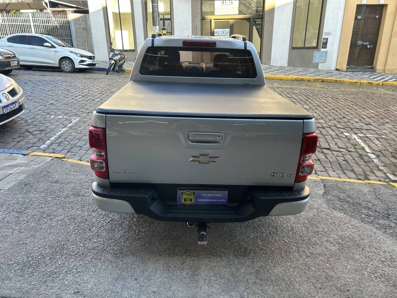 CHEVROLET - S10 - 2015/2015 - Prata - Sob Consulta