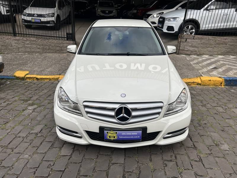 MERCEDES-BENZ - C 180 - 2012/2012 - Branca - Sob Consulta