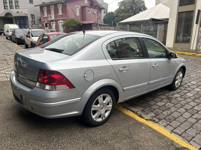 CHEVROLET - VECTRA - 2007/2008 - Prata - Sob Consulta