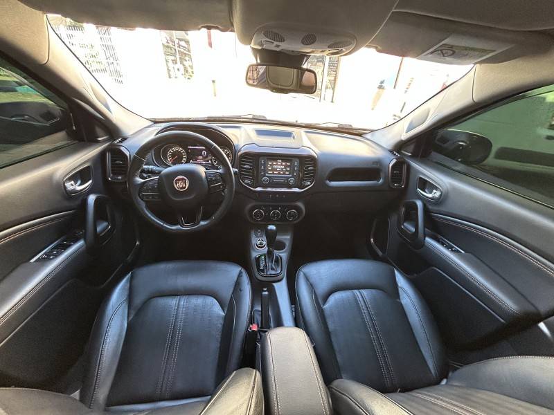 FIAT - TORO - 2017/2018 - Preta - Sob Consulta
