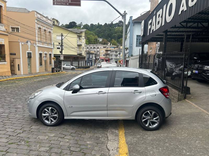 CITROËN - C3 - 2017/2018 - Prata - Sob Consulta