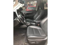 TOYOTA - HILUX SW4 - 2021/2021 - Branca - Sob Consulta