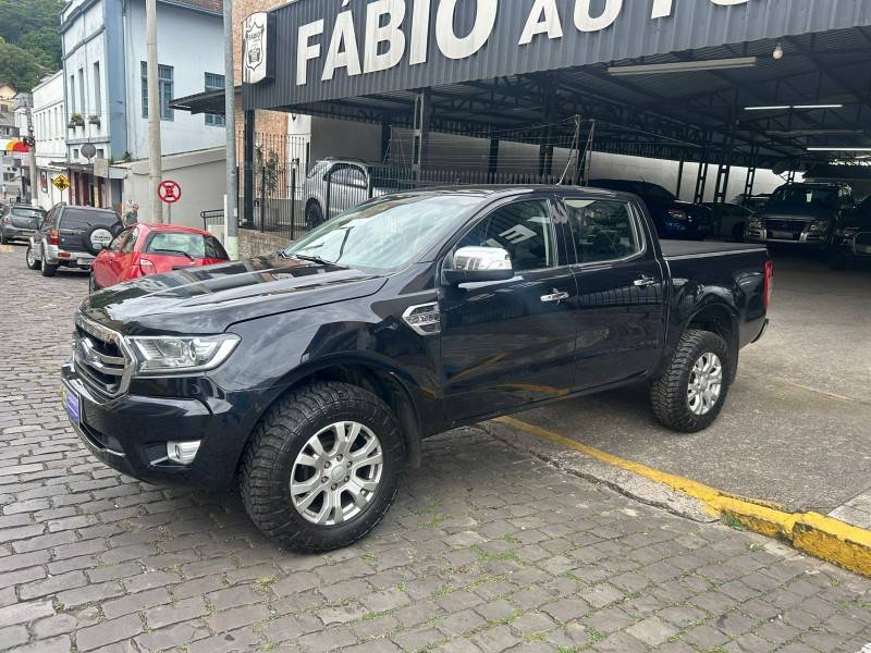 FORD - RANGER - 2020/2020 - Preta - Sob Consulta