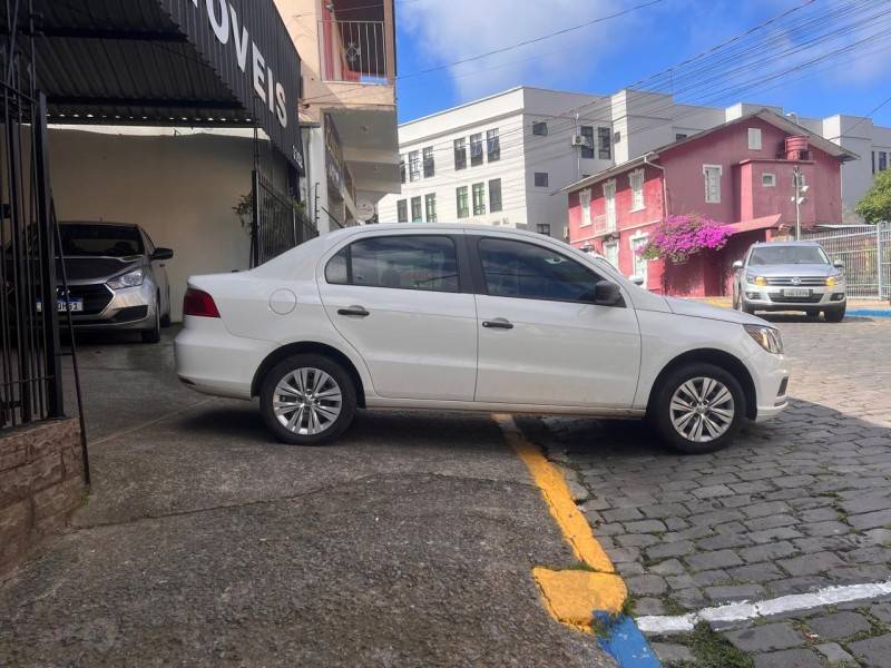 VOLKSWAGEN - VOYAGE - 2022/2022 - Branca - Sob Consulta