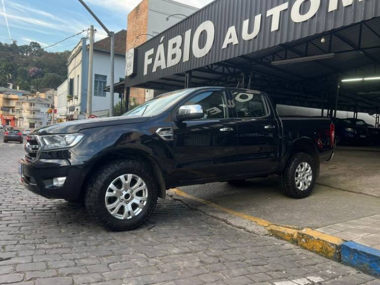 FORD - RANGER - 2020/2020 - Preta - Sob Consulta