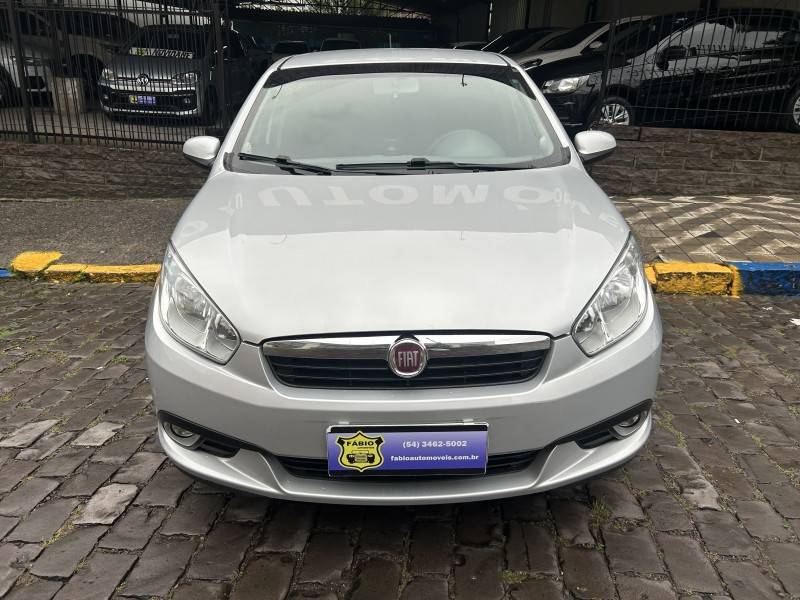 FIAT - GRAND SIENA - 2014/2014 - Prata - Sob Consulta
