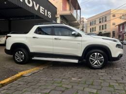 FIAT - TORO - 2016/2017 - Branca - R$ 100.000,00