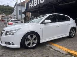 CHEVROLET - CRUZE - 2013/2014 - Branca - R$ 65.000,00