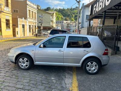 VOLKSWAGEN - GOLF - 2004/2005 - Prata - Sob Consulta