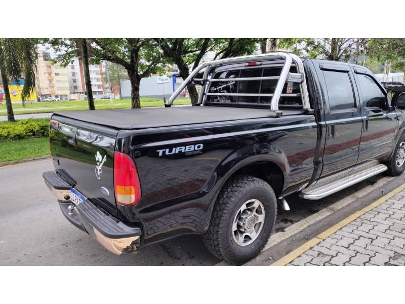FORD - F-250 - 2004/2005 - Preta - Sob Consulta