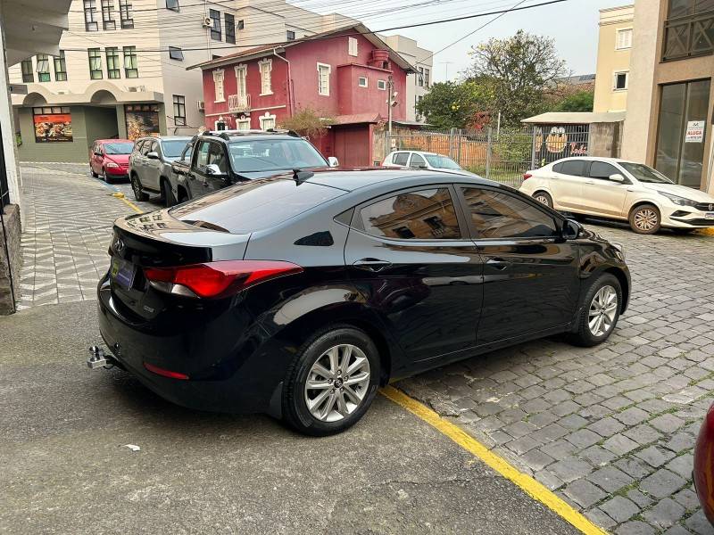 HYUNDAI - ELANTRA - 2015/2015 - Preta - Sob Consulta