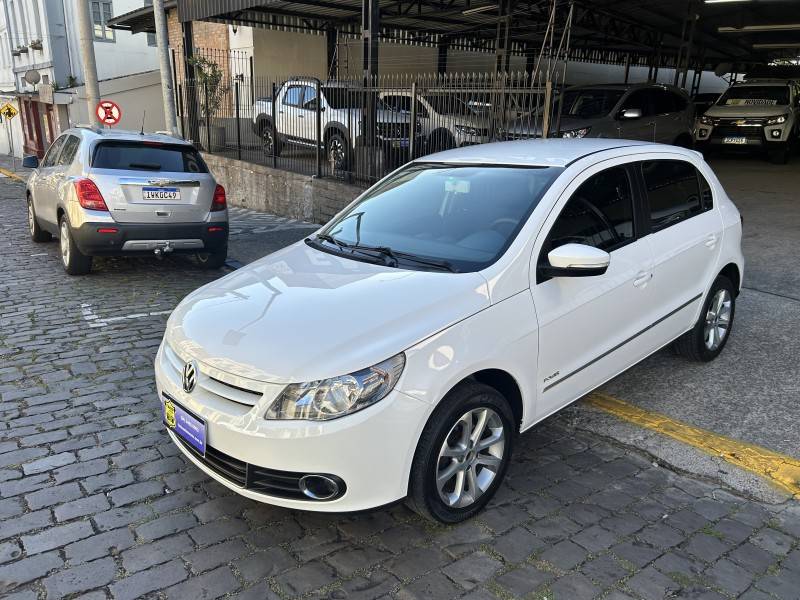 VOLKSWAGEN - GOL - 2012/2013 - Branca - Sob Consulta