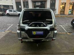 MITSUBISHI - PAJERO FULL - 2018/2018 - Prata - R$ 199.000,00