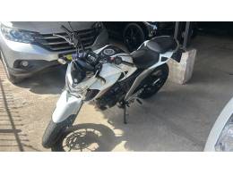 YAMAHA - FAZER - 2018/2019 - Branca - Sob Consulta