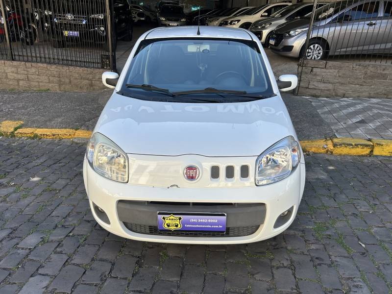 FIAT - UNO - 2014/2014 - Branca - Sob Consulta