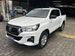 TOYOTA - HILUX - 2020/2020 - Branca - Sob Consulta