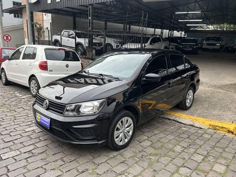 VOLKSWAGEN - VOYAGE - 2022/2022 - Preta - Sob Consulta