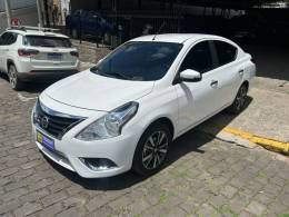 NISSAN - VERSA - 2017/2018 - Branca - Sob Consulta