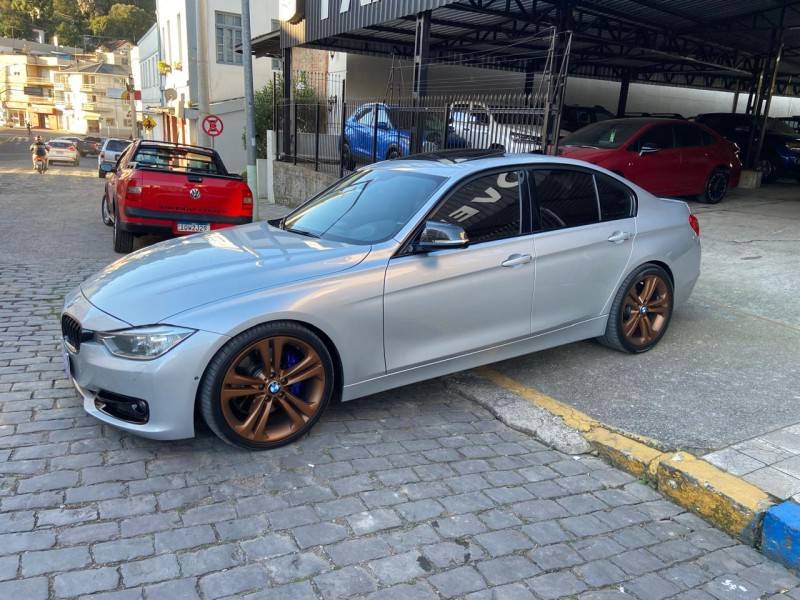 BMW - 335I - 2012/2013 - Prata - Sob Consulta