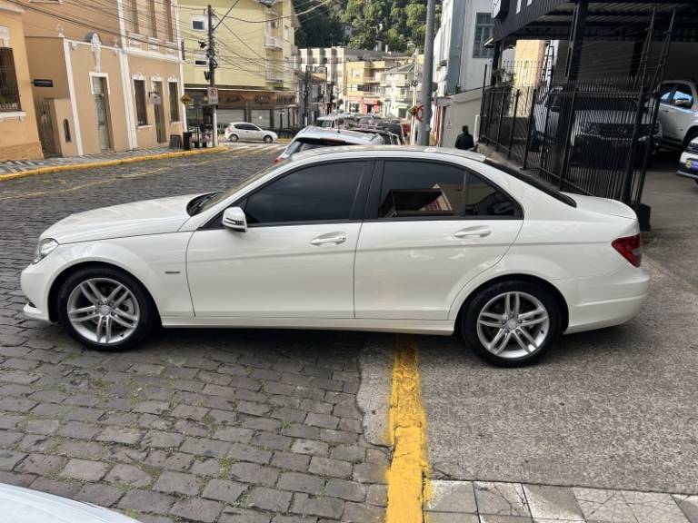 MERCEDES-BENZ - C 180 - 2012/2012 - Branca - Sob Consulta