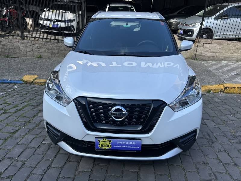 NISSAN - KICKS - 2020/2020 - Branca - Sob Consulta