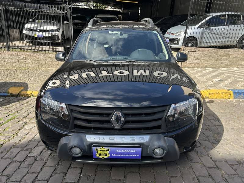 RENAULT - DUSTER - 2013/2014 - Preta - Sob Consulta