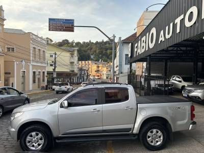 CHEVROLET - S10 - 2015/2015 - Prata - Sob Consulta