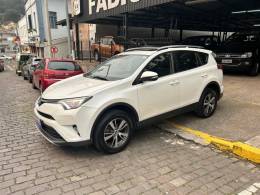 TOYOTA - RAV4 - 2018/2018 - Branca - R$ 135.000,00