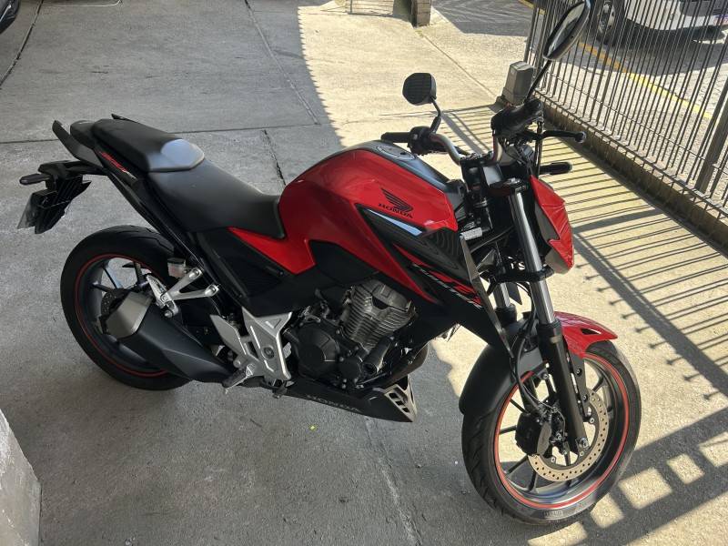 HONDA - CB 300F TWISTER - 2024/2024 - Vermelha - Sob Consulta