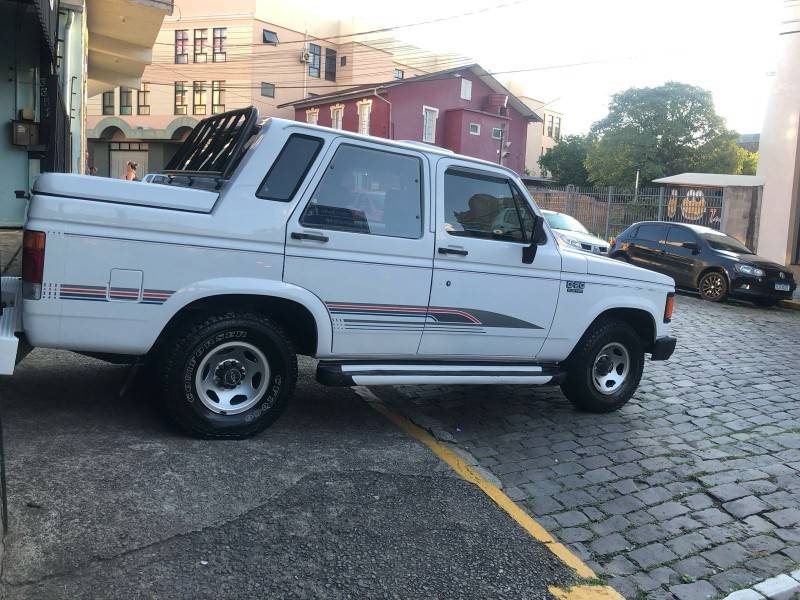 CHEVROLET - D20 - 1994/1995 - Branca - R$ 80.000,00