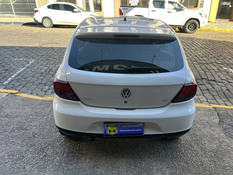VOLKSWAGEN - GOL - 2012/2013 - Branca - Sob Consulta