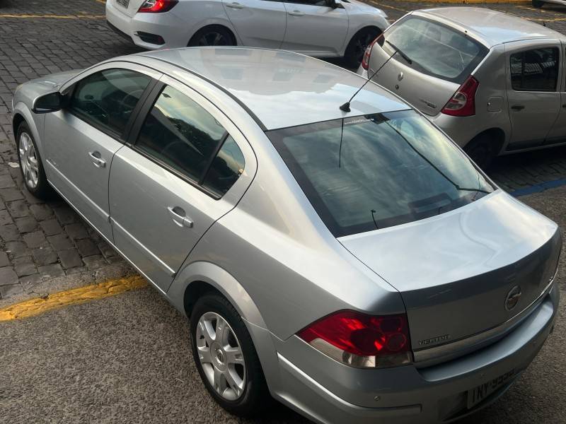 CHEVROLET - VECTRA - 2007/2008 - Prata - Sob Consulta