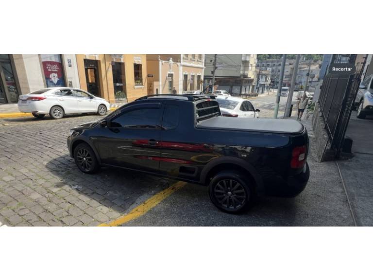 VOLKSWAGEN - SAVEIRO - 2010/2011 - Preta - Sob Consulta