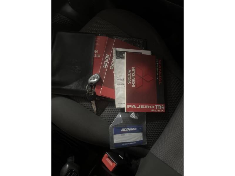 MITSUBISHI - PAJERO TR4 - 2008/2008 - Prata - Sob Consulta