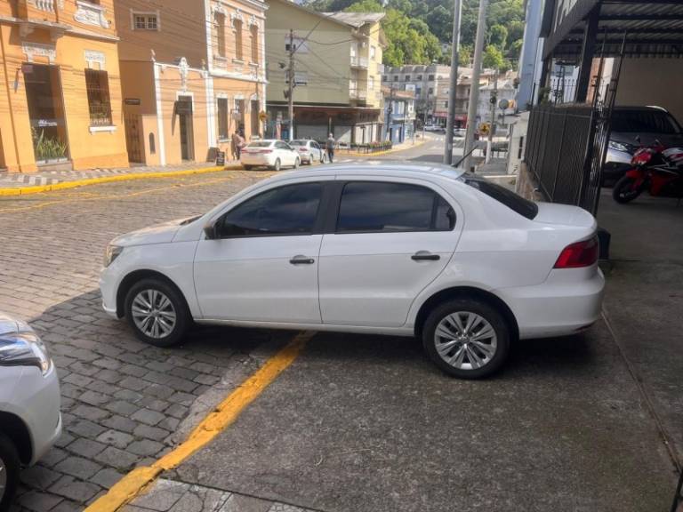 VOLKSWAGEN - VOYAGE - 2022/2022 - Branca - Sob Consulta