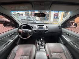 TOYOTA - HILUX - 2012/2013 - Prata - Sob Consulta