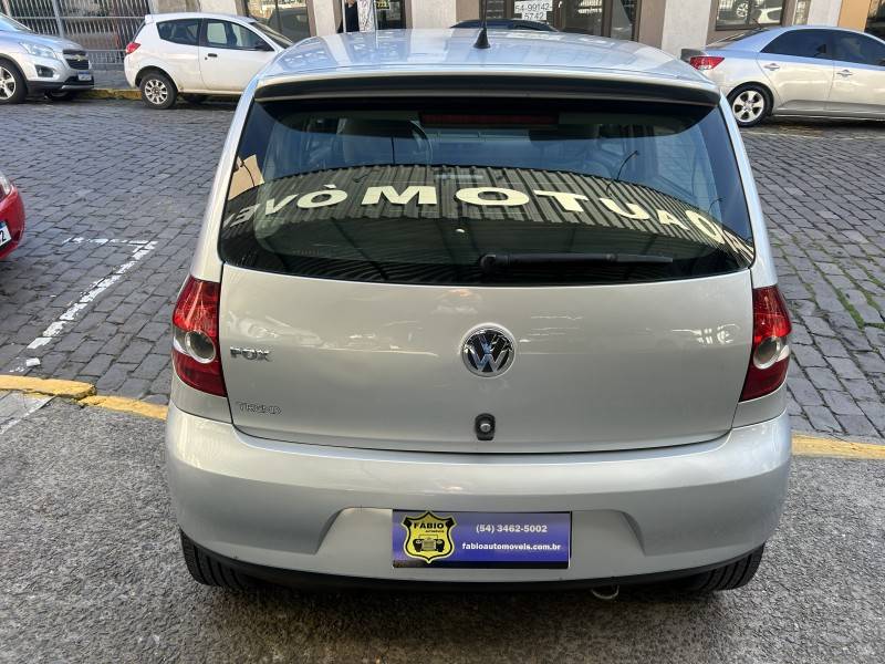 VOLKSWAGEN - FOX - 2009/2009 - Prata - Sob Consulta