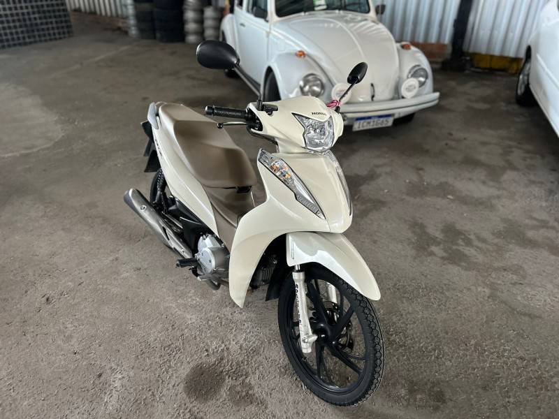 HONDA - BIZ 125 - 2020/2020 - Branca - Sob Consulta