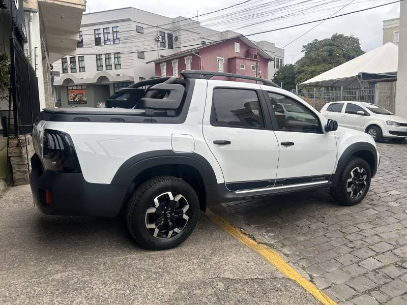 RENAULT - DUSTER OROCH - 2024/2025 - Branca - Sob Consulta
