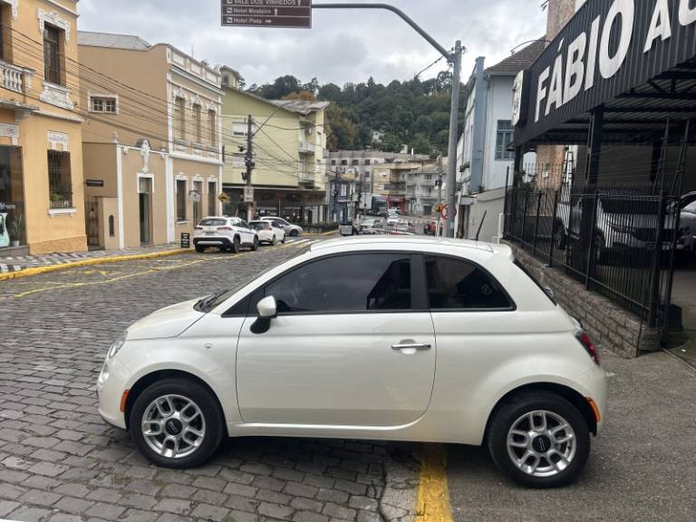 FIAT - 500 - 2013/2013 - Branca - Sob Consulta