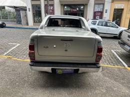 TOYOTA - HILUX - 2012/2013 - Prata - Sob Consulta