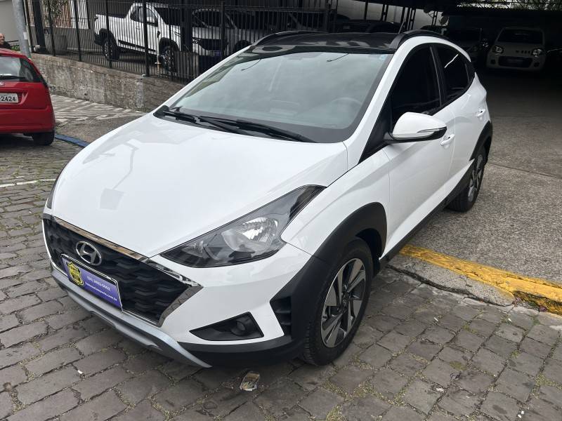 HYUNDAI - HB20X - 2022/2022 - Branca - Sob Consulta