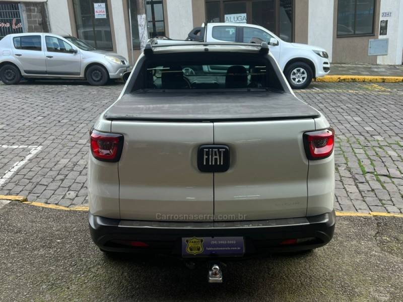 FIAT - TORO - 2016/2017 - Branca - R$ 100.000,00