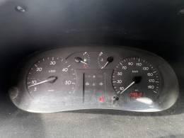 RENAULT - MASTER - 2006/2007 - Branca - R$ 85.000,00