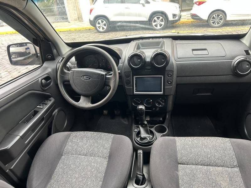 FORD - ECOSPORT - 2007/2008 - Prata - Sob Consulta