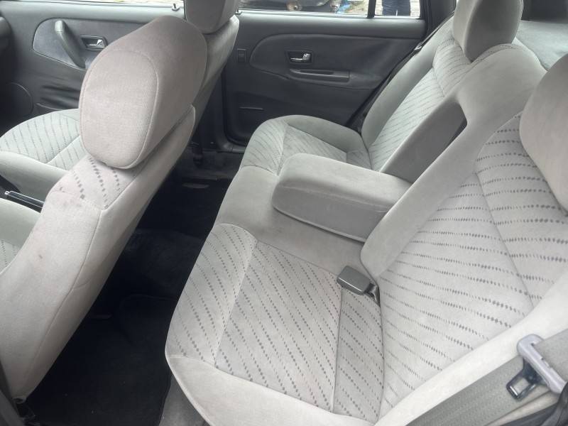 VOLKSWAGEN - SANTANA - 2004/2004 - Preta - Sob Consulta