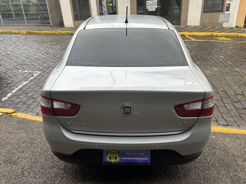 FIAT - GRAND SIENA - 2014/2014 - Prata - Sob Consulta