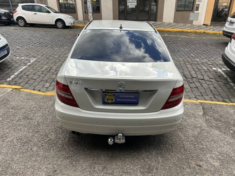 MERCEDES-BENZ - C 180 - 2012/2012 - Branca - Sob Consulta