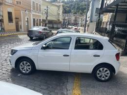 VOLKSWAGEN - GOL - 2022/2023 - Branca - Sob Consulta