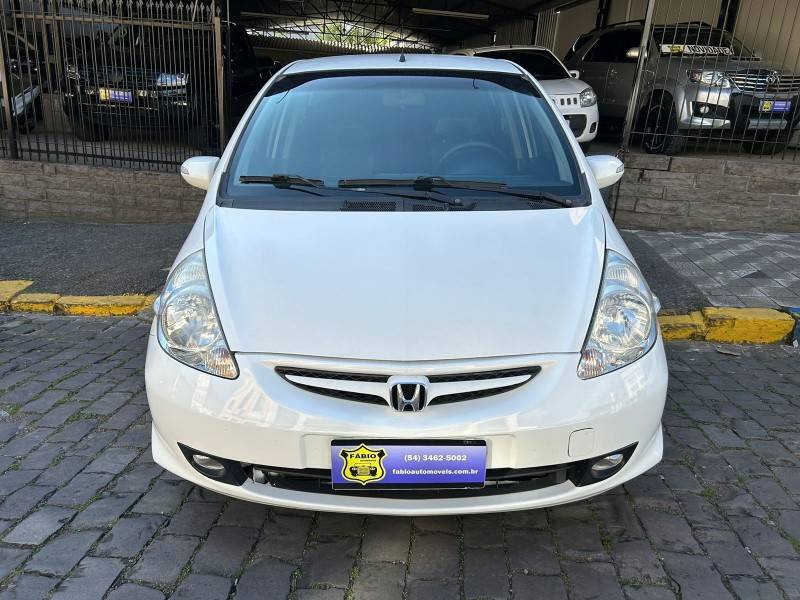 HONDA - FIT - 2006/2007 - Branca - Sob Consulta